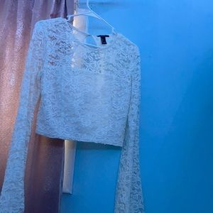 A large but fits Women in small